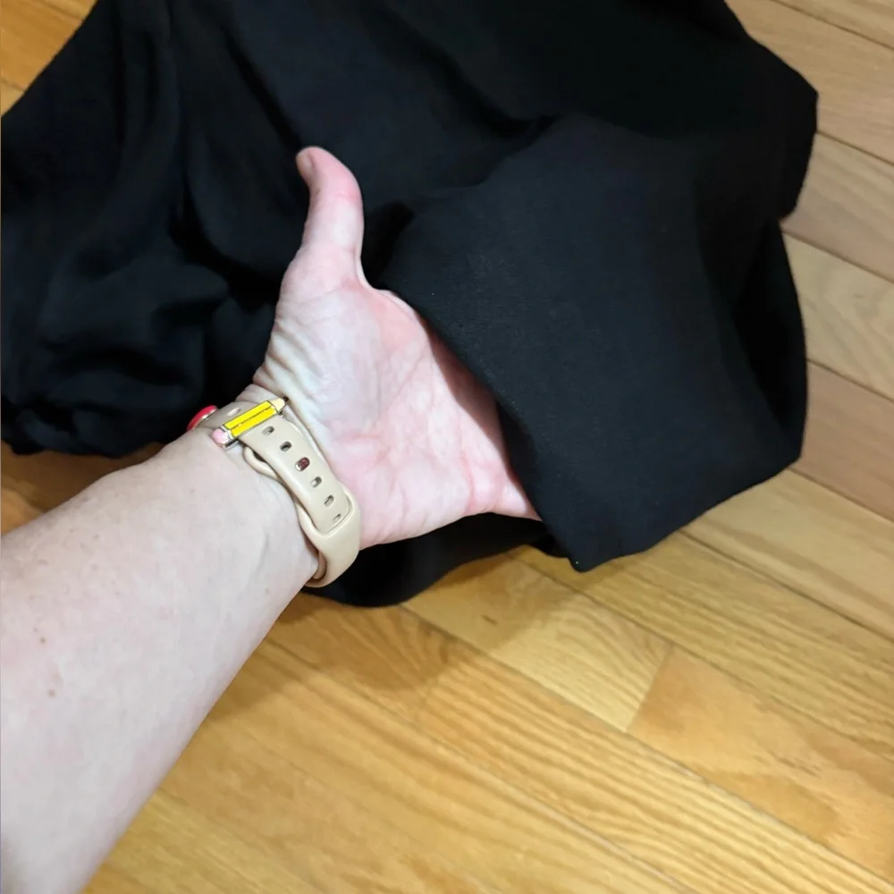 Forcynthia Black Linen Dress with Embroidered Sleeves - Picture 8 of 9